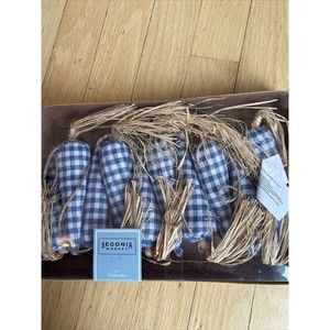 Spring Easter Blue Gingham  Carrot Garland 6ft Farmhouse Fabric Begonia Market